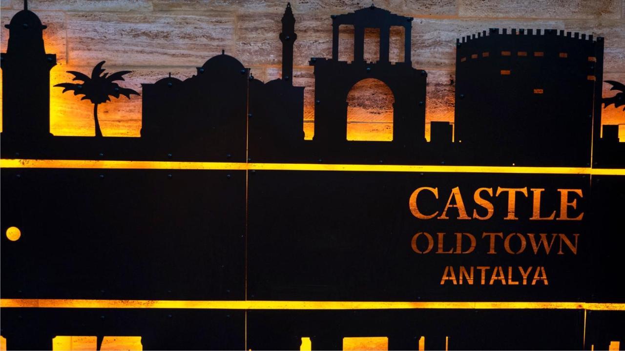 Castle Old Town Hotel アンタルヤ エクステリア 写真